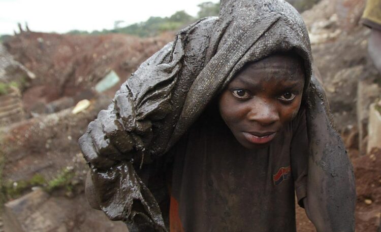 Lualaba: In Kolwezi, children exposed to mining hazards in Kamilombe; the mayor of Dilala calls on the CMDS cooperative